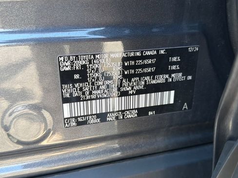 Used 2025 Toyota RAV4 LE FWD image 31