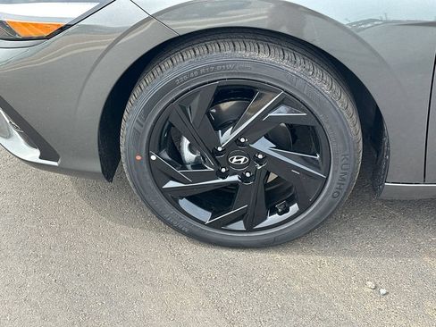 New 2026 Hyundai Elantra Sport FWD image 12