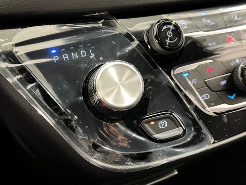 New 2026 Chrysler Voyager LX image 20