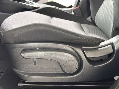 Used 2025 Kia Soul LX w/ LX Technology Package image 14