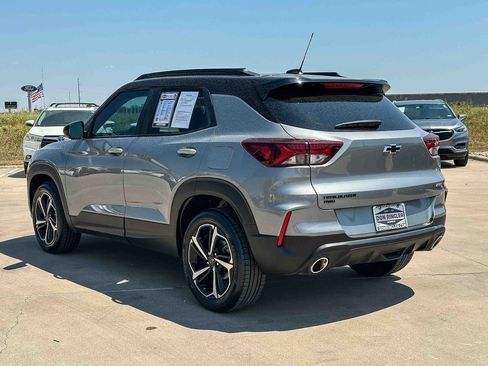 Used 2023 Chevrolet TrailBlazer RS w/ Convenience Package AWD/4WD image 5