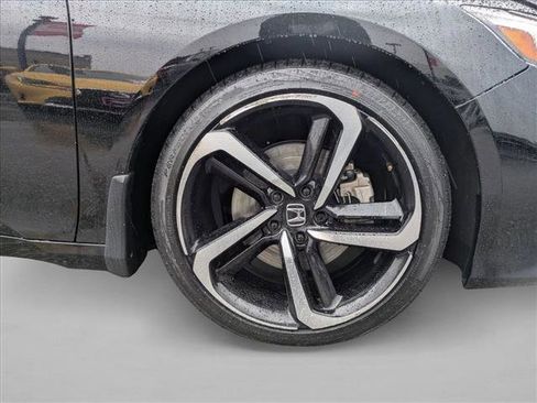 Used 2022 Honda Accord Sport image 22