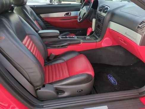 Used 2002 Ford Thunderbird image 19