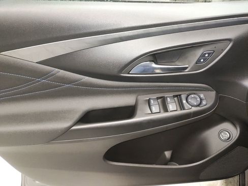 Used 2025 Buick Envista Sport Touring w/ Convenience I Package image 27