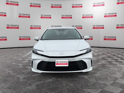 Used 2025 Toyota Camry LE w/ Convenience Package AWD/4WD image 8
