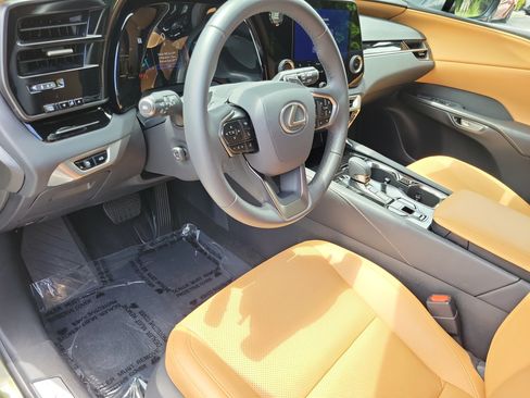 Used 2026 Lexus RX 350 FWD w/ Accessory Package (Z1) image 20