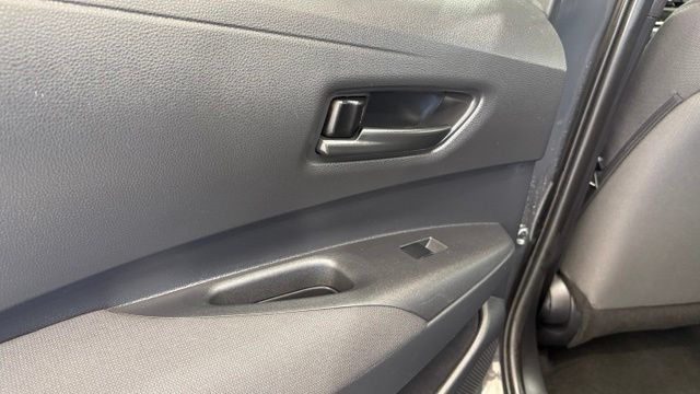 Used 2024 Toyota Corolla LE FWD image 19