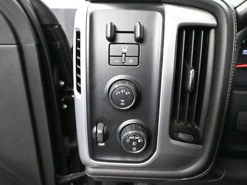 Used 2018 GMC Sierra 3500 SLT w/ Duramax Plus Package image 32