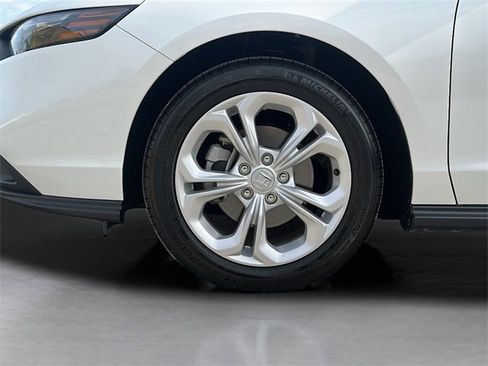 Certified 2025 Honda Accord LX image 4