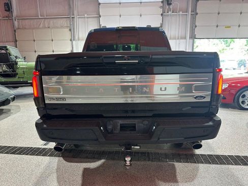 Used 2021 Ford F150 Platinum w/ FX4 Off-Road Package AWD/4WD image 6