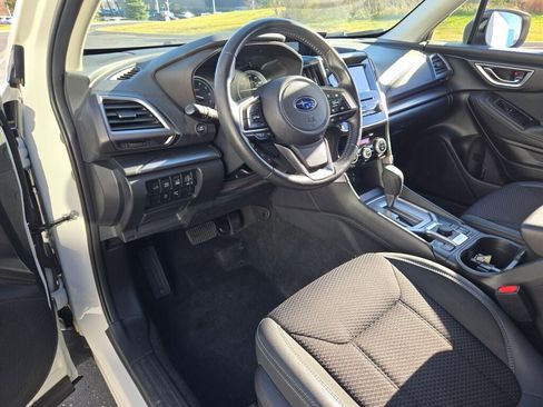 Used 2023 Subaru Forester Premium image 20