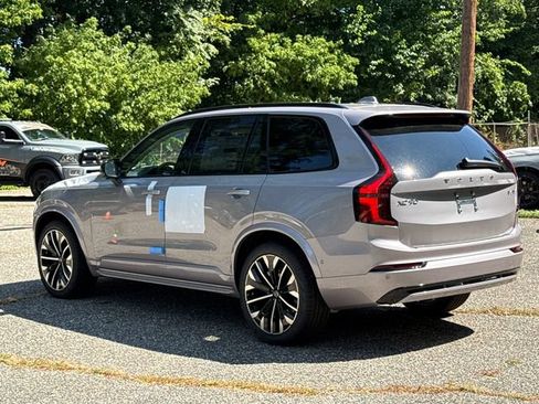 Used 2026 Volvo XC90 B6 Ultra w/ Protection Package Premier AWD/4WD image 4