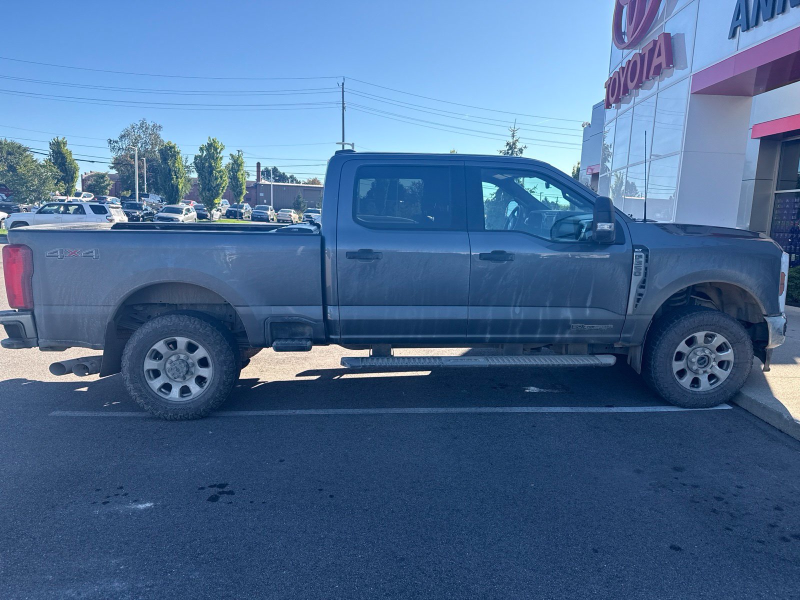 Used 2024 Ford F350 XLT w/ Camper Package AWD/4WD image 6