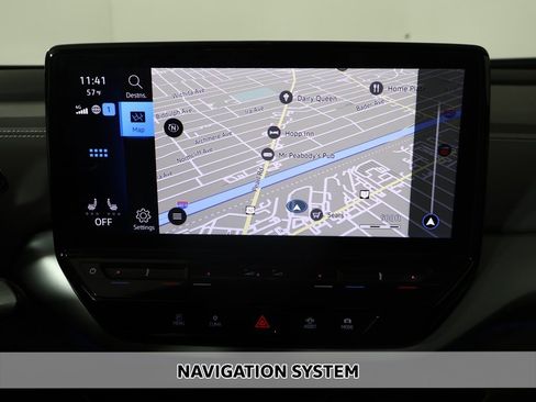 Used 2023 Volkswagen ID.4 Pro image 3