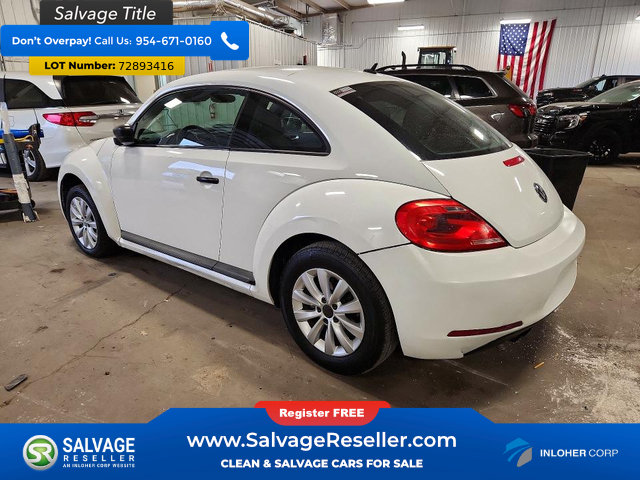 Used 2014 Volkswagen Beetle 1.8T FWD image 3