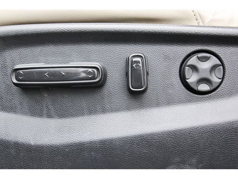 Used 2018 Honda CR-V Touring image 36