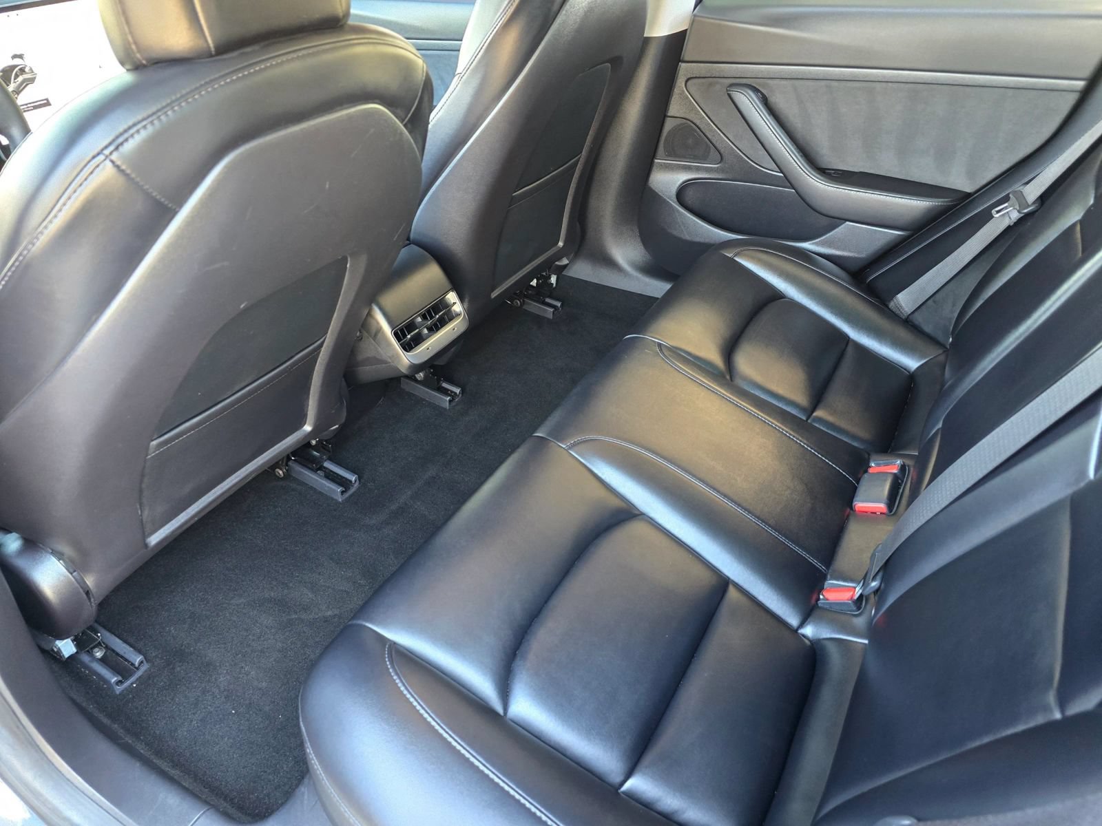 Used 2021 Tesla Model 3 Standard Range Plus RWD image 32