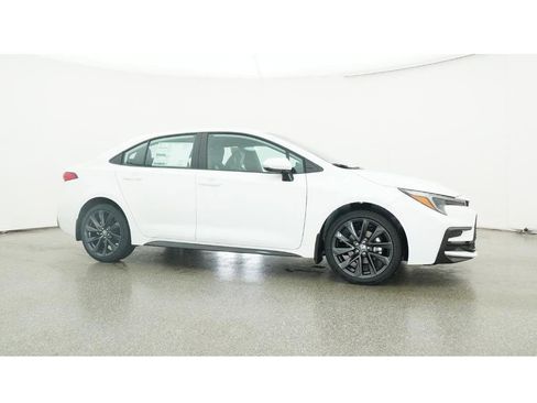 New 2026 Toyota Corolla SE image 28