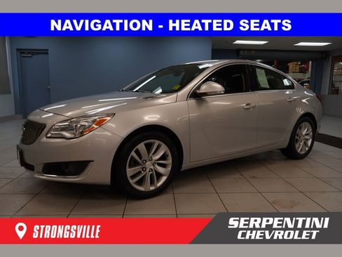 Used 2016 Buick Regal FWD image 1