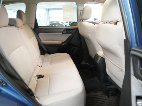Used 2018 Subaru Forester 2.5i Premium w/ All-Weather Package AWD/4WD image 29