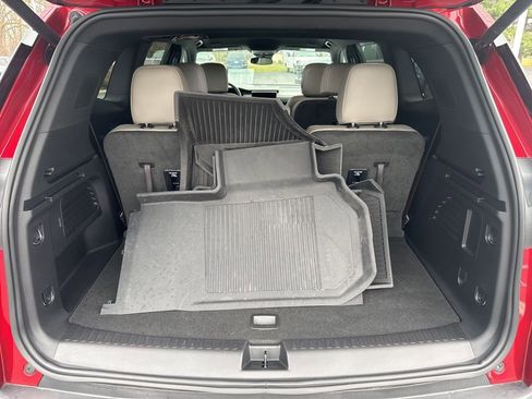 Used 2024 GMC Acadia Elevation w/ Luxury Package image 18