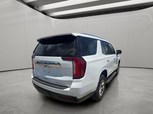 Used 2022 GMC Yukon SLE w/ Gmc Pro Safety Plus Package AWD/4WD image 10