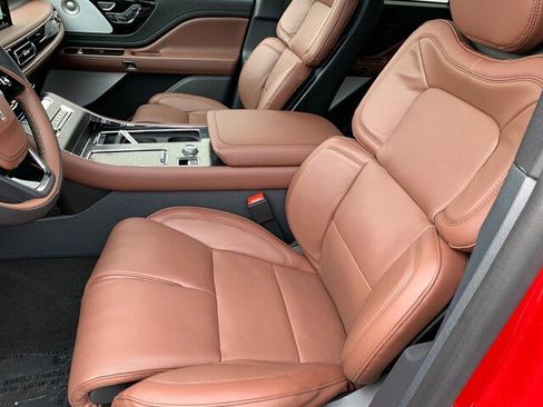 New 2026 Lincoln Aviator Reserve image 36