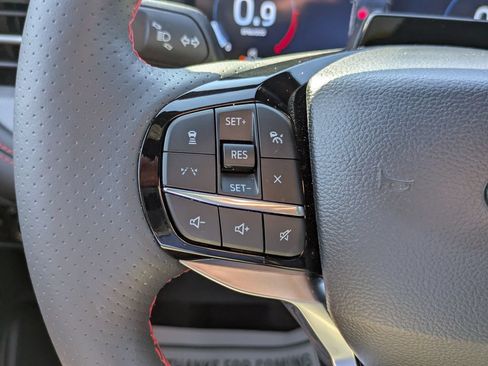 Used 2025 Ford Explorer ST-Line w/ Premium Package RWD image 14