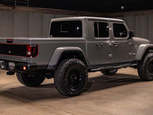 Used 2022 Jeep Gladiator Overland w/ Popular Equipment Package image 10