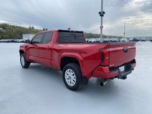Used 2024 Toyota Tacoma SR5 image 6