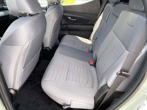 Used 2024 Hyundai Santa Cruz SEL w/ Activity Package FWD image 9