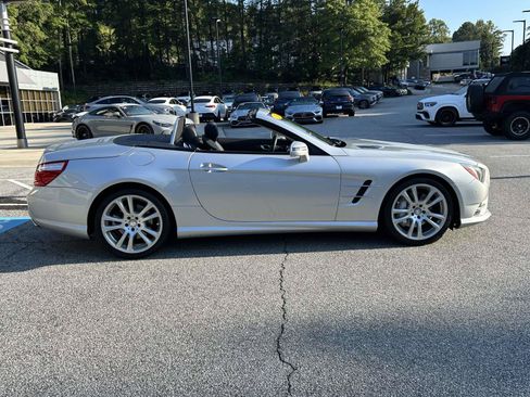 Used 2013 Mercedes-Benz SL 550 image 9