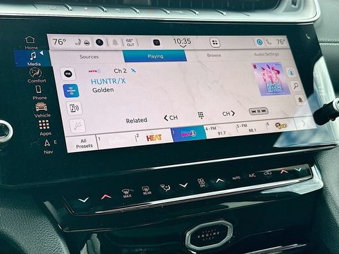 New 2026 Jeep Grand Cherokee Limited w/ Luxury Tech Group II AWD/4WD image 19