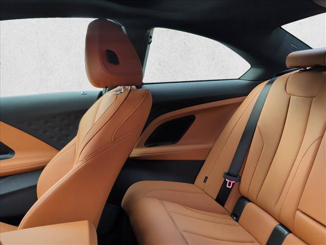 Used 2025 BMW 230i Coupe w/ M Sport Package RWD image 19