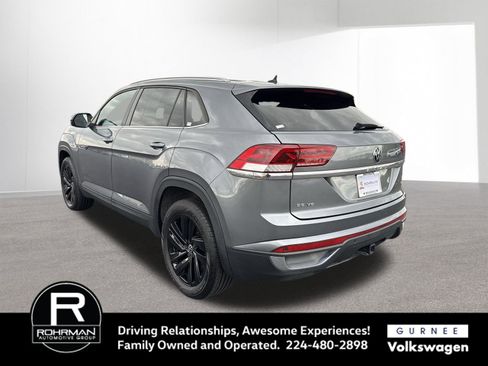 Used 2023 Volkswagen Atlas Cross Sport SE w/ Black Wheel Package AWD/4WD image 7
