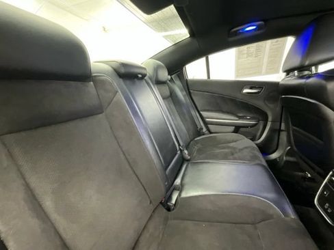 Used 2016 Dodge Charger R/T RWD image 14