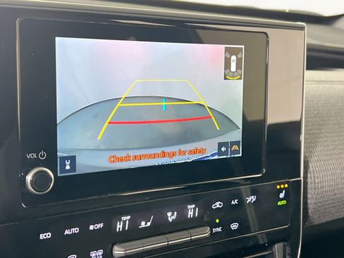 Used 2024 Subaru Solterra Premium image 13