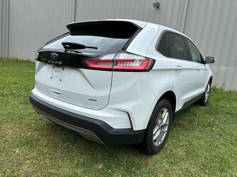 Certified 2023 Ford Edge SEL image 4