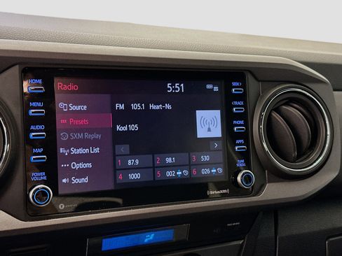 Used 2023 Toyota Tacoma TRD Off-Road image 21