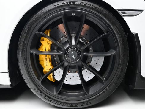 Used 2015 Porsche 911 GT3 image 41