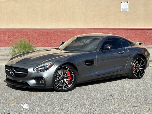 Used 2016 Mercedes-Benz AMG GT S image 3