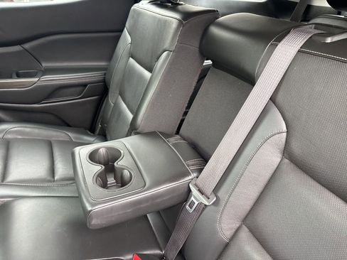 Used 2017 GMC Acadia SLT AWD/4WD image 41