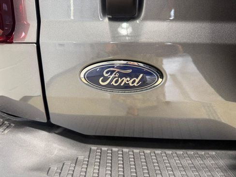 Used 2022 Ford Bronco Black Diamond AWD/4WD image 14