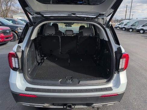New 2026 Ford Explorer Active image 18