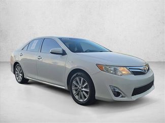 Used 2014 Toyota Camry XLE w/ Leather Package FWD video 3