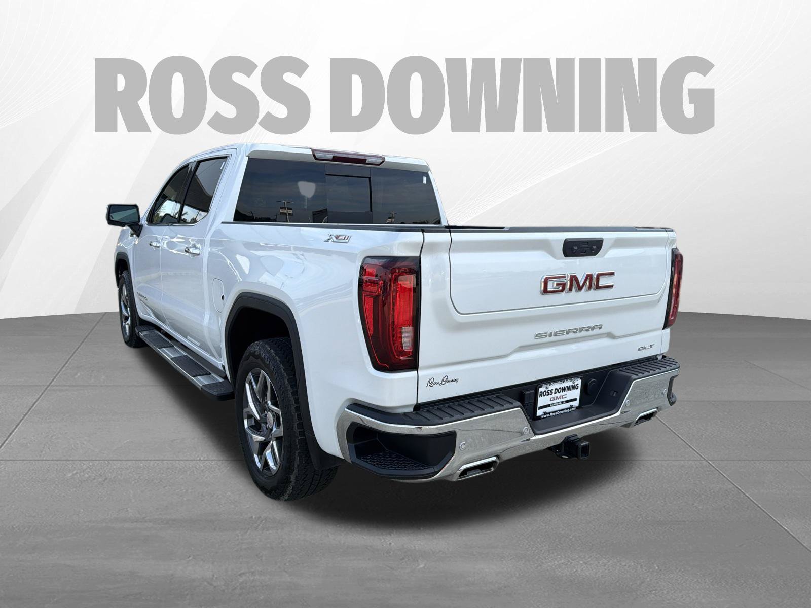 Used 2023 GMC Sierra 1500 SLT AWD/4WD image 6