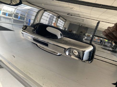 Used 2024 Ford Bronco Sport Outer Banks w/ Tech Package image 8