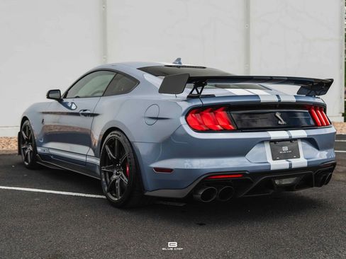 Used 2022 Ford Mustang Shelby GT500 w/ Carbon Fiber Track Pack RWD image 18