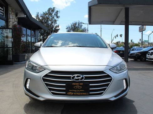 Used 2017 Hyundai Elantra SE w/ SE A/T Tech Package 03 FWD image 8