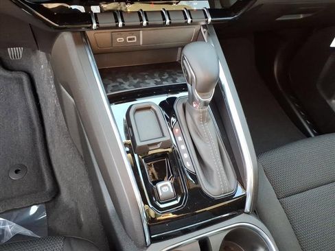 New 2026 GMC Canyon Elevation image 16